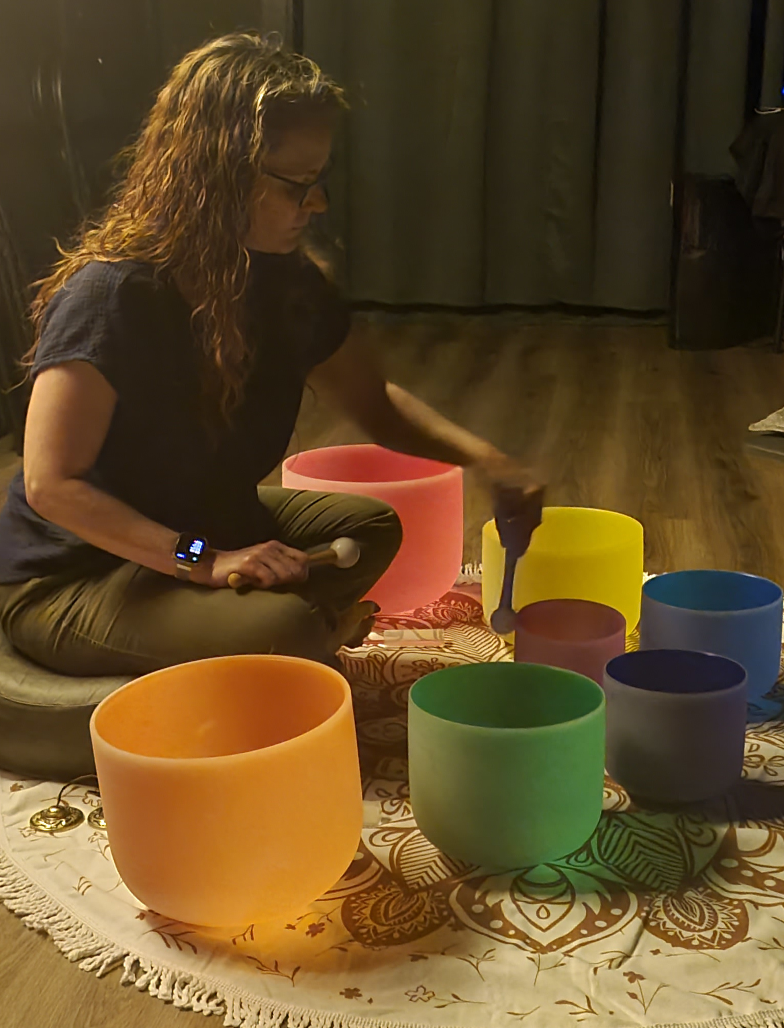 Sunday Sound Bath & Singing Bowls Meditation with Kitt